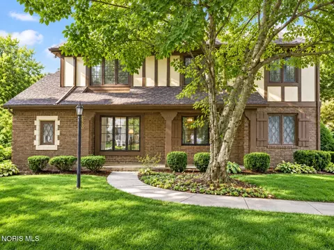 6530 Kingsbridge Dr # A1, Sylvania, OH 43560