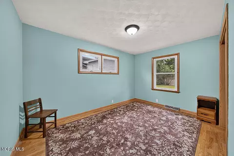 Bedroom - 1141 Brookside Dr, Findlay, OH 45840 photo 1 of 10