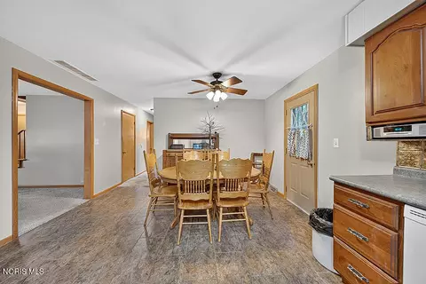 Dining - 1141 Brookside Dr, Findlay, OH 45840 photo 1 of 1