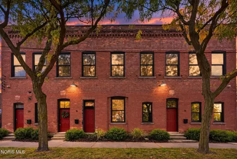 18 Broadway St, Toledo, OH 43604