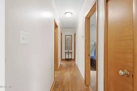 Entry Way - 5681 W Tiffin St, Bascom, OH 44809 photo 3 of 3