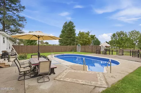 Exterior - 5681 W Tiffin St, Bascom, OH 44809 photo 11 of 15