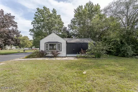 847 S King Rd, Holland, OH 43528