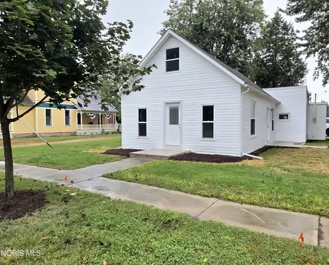 Exterior - 138 Main St, Wayne, OH 43466 photo 2 of 5