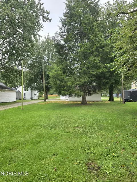 Exterior - 138 Main St, Wayne, OH 43466 photo 3 of 5