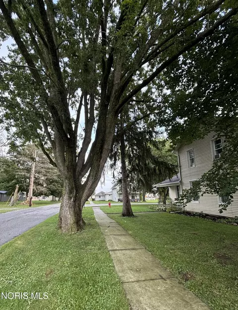 Exterior - 112 E Short St, Stryker, OH 43557 photo 1 of 5