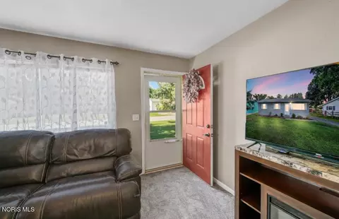 Entry Way - 310 Jackson St, Delta, OH 43515 photo 1 of 3