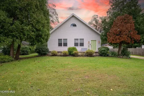 5728 Mantey Ln, Toledo, OH 43623