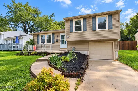 4216 Northshire Rd, Toledo, OH 43611