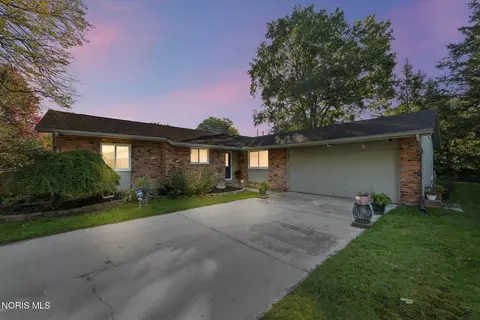 3789 Linden Green Dr, Toledo, OH 43614