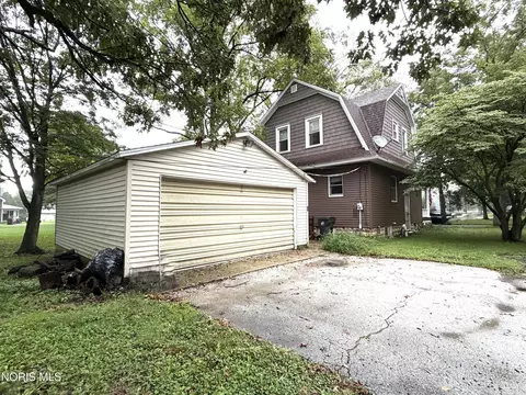 Exterior - 305 S Mary St, Forest, OH 45843 photo 2 of 2