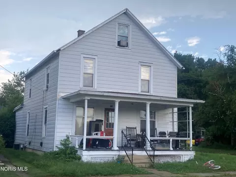 502 Short Elm St, Fostoria, OH 44830