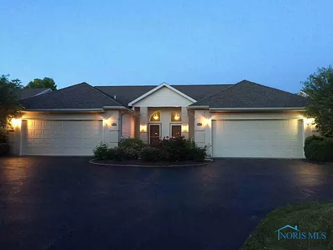 1010 Hilltop Ln #1010-1014, Toledo, OH 43615