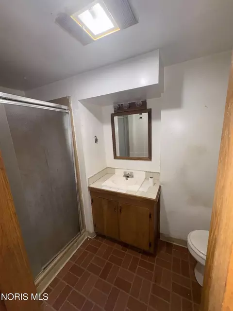 Bath - 212 Kaufman St, Holgate, OH 43527 photo 1 of 1