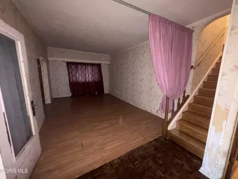 Living - 212 Kaufman St, Holgate, OH 43527 photo 2 of 3
