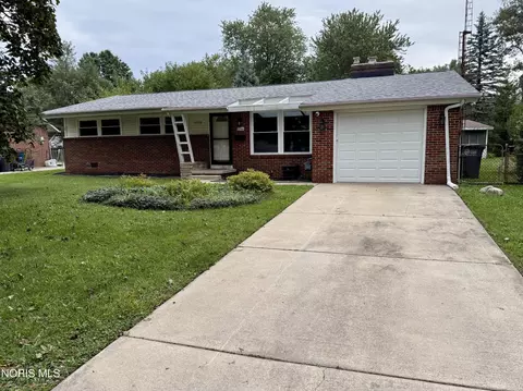 4420 Drummond Rd, Toledo, OH 43613