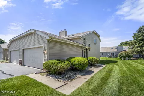 1124 Bernath Pkwy, Toledo, OH 43615