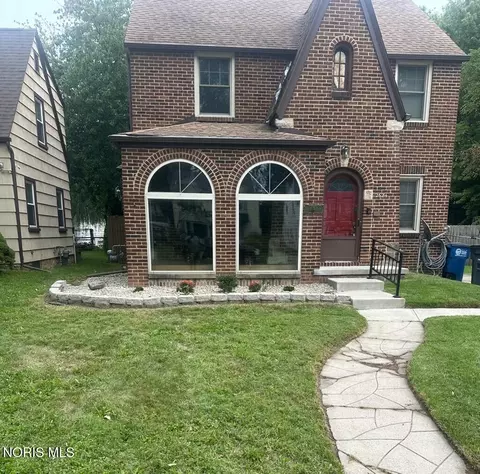 2624 Merrimac Blvd, Toledo, OH 43606
