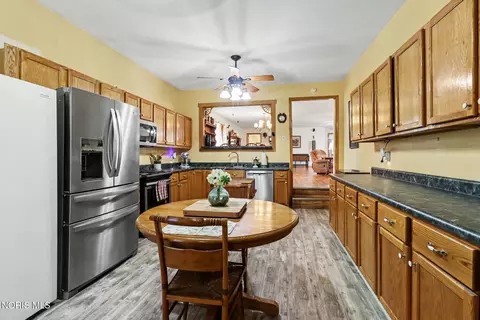 Kitchen - 6654 Co Rd 12, Bryan, OH 43506 photo 2 of 2