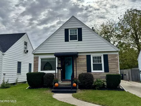 2005 Glencairn Ave, Toledo, OH 43614