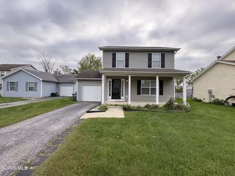 725 Acton Dr, Toledo, OH 43615
