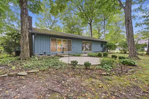 Exterior - 615 Sutton Pl, Findlay, OH 45840 photo 14 of 14