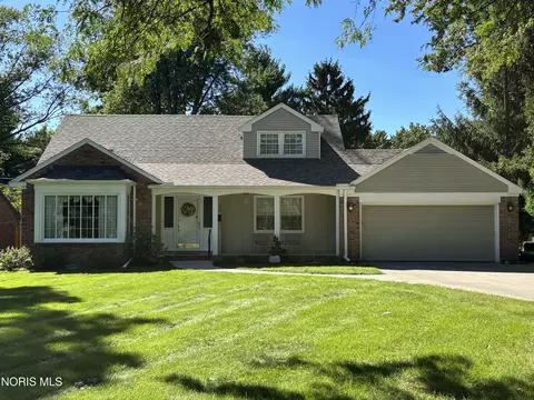 1900 Green Valley Dr, Toledo, OH 43614