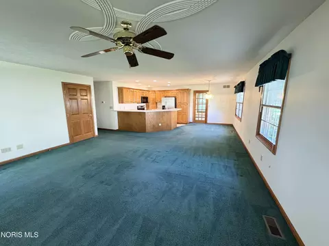 Living - 164 Cedarbrook Dr, Ottawa, OH 45875 photo 1 of 5