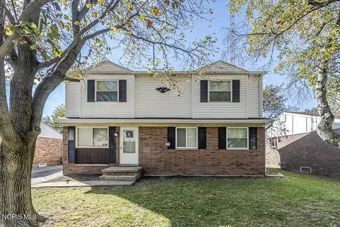 808 Butterfield Dr, Toledo, OH 43615