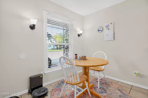 Dining - 1040 E 2nd St, Ottawa, OH 45875 photo 1 of 1