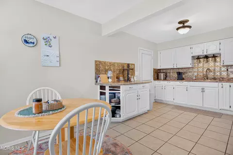 Kitchen - 1040 E 2nd St, Ottawa, OH 45875 photo 1 of 5