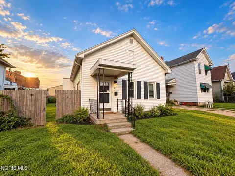 611 Oswald St, Toledo, OH 43605