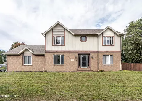 6744 Shieldwood Rd, Toledo, OH 43617