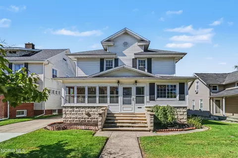 810 Main St, Genoa, OH 43430