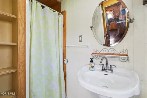 Bath - 810 Main St, Genoa, OH 43430 photo 1 of 2