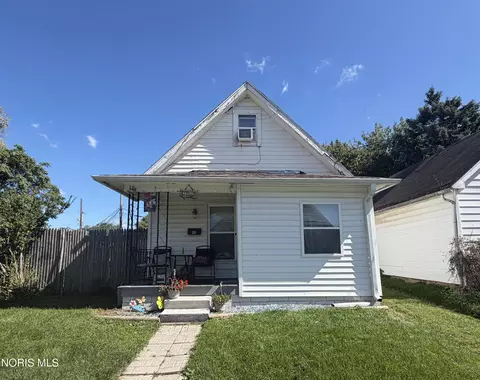 251 Spring Grove Ave, Toledo, OH 43605
