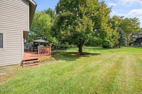 Exterior - 3903 Deerpath Dr, Sandusky, OH 44870 photo 10 of 19