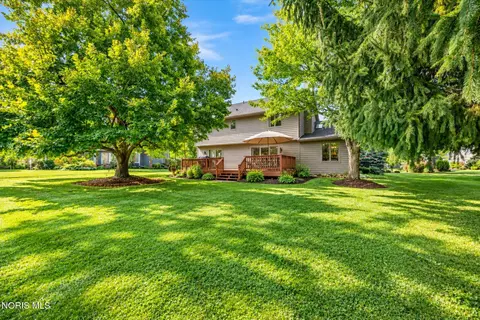 Exterior - 3903 Deerpath Dr, Sandusky, OH 44870 photo 15 of 19