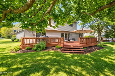 Exterior - 3903 Deerpath Dr, Sandusky, OH 44870 photo 18 of 19