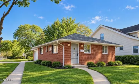 1588 Eleanor Ave, Toledo, OH 43612