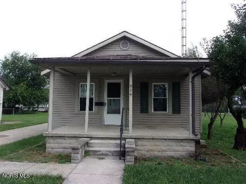 516 Miller Ave, Fostoria, OH 44830