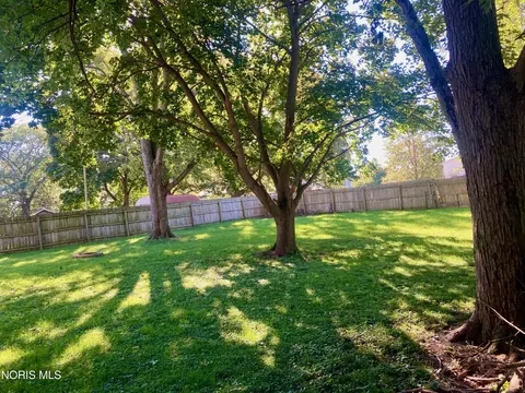 257 S Main St, Mccomb, OH 45858 photo 3