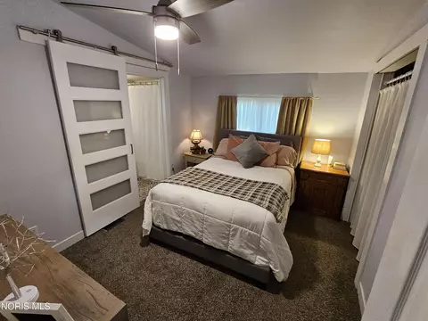 Bedroom - 567 N 8th St, Upper Sandusky, OH 43351 photo 1 of 6