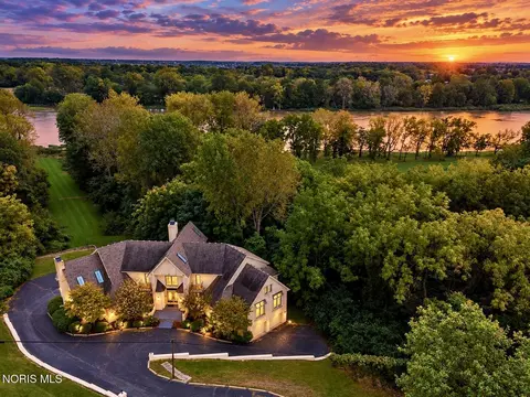 6201 N River Rd, Waterville, OH 43566