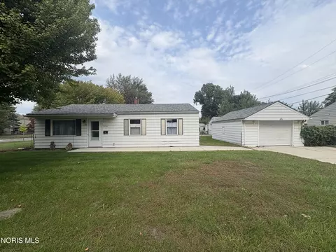2530 South Ave, Toledo, OH 43609