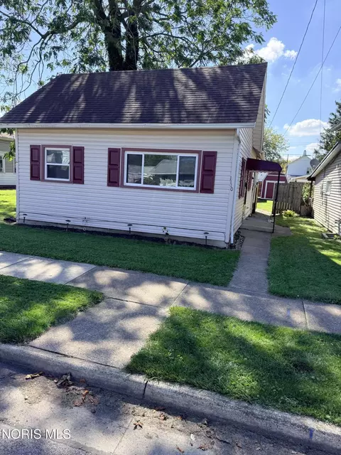 1110 2nd St, Sandusky, OH 44870