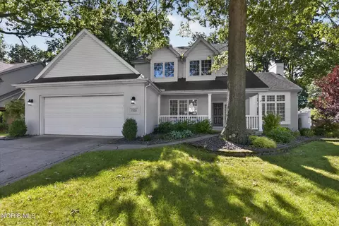 7333 Apache Trl, Holland, OH 43528