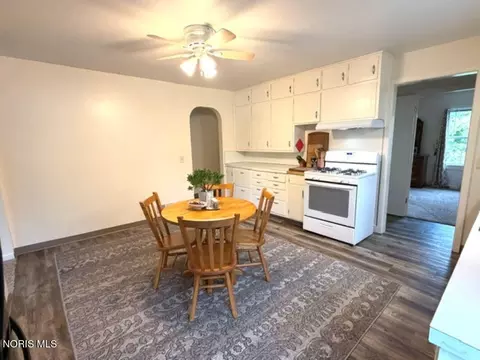 Kitchen - 1510 S Main St, Bryan, OH 43506 photo 3 of 3