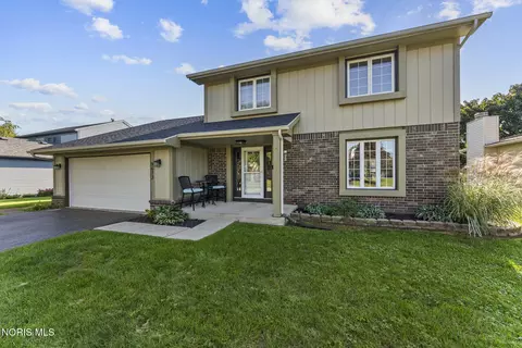 9673 Millcroft Rd, Perrysburg, OH 43551