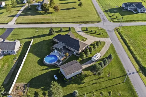 View/Area - 23959 W Walbridge Rd, Curtice, OH 43412 photo 7 of 10